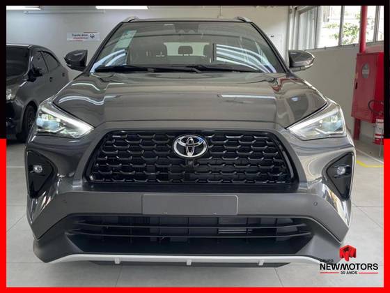 TOYOTA YARIS CROSS 1.5 VVT-I HYBRID FLEX XRX CVT TOYOTA YARIS CROSS 1.5 VVT-I HYBRID FLEX XRX CVT